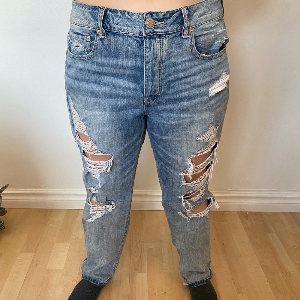 American Eagle Tomgirl Jeans